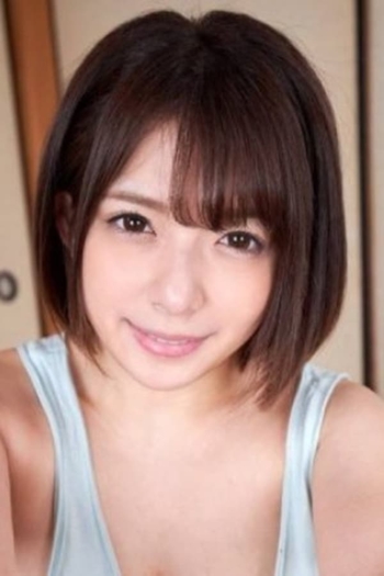 Actor Rika Mari