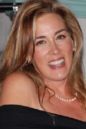 Actor Andrea Stone Brokaw