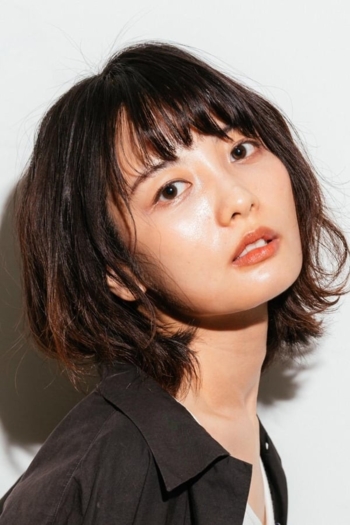 Actor Chihiro Asaki