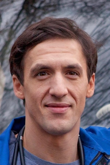 Actor Artur Smolyaninov
