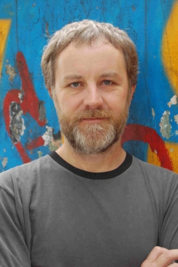 Actor Henrique Schafer