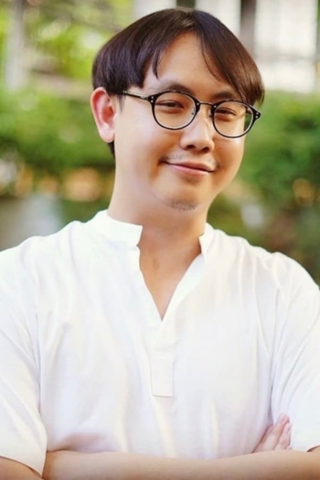 Actor Meen Tossaphon Riantong