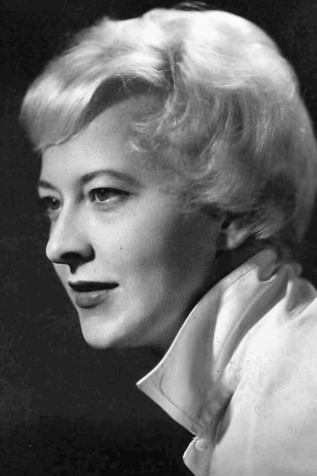 Actor Dora van der Groen