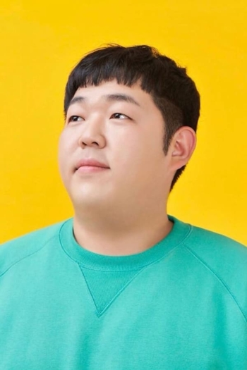 Actor Moon Sang-hoon