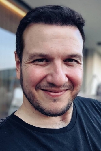 Actor Şahan Gökbakar