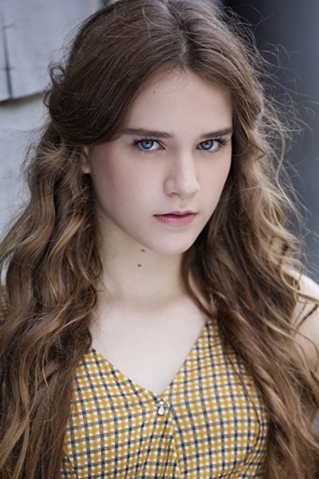 Actor Zoe King