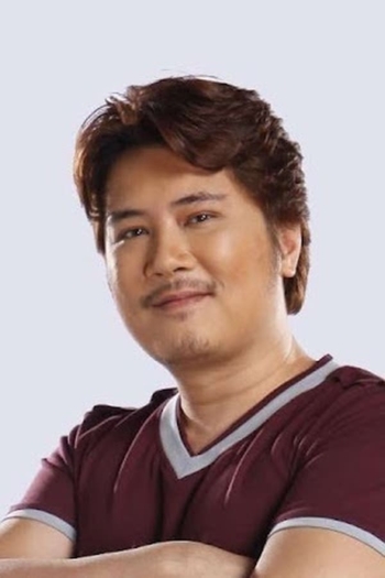 Actor Janno Gibbs