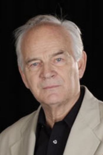 Actor Wolfgang Stendar