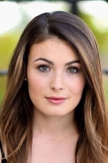 Actor Hannah Perko-Engel