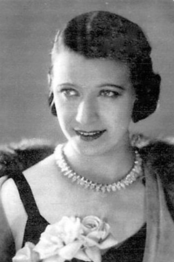 Actor Ester Roeck-Hansen