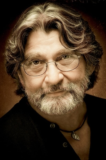 Actor Ronald Víctor García