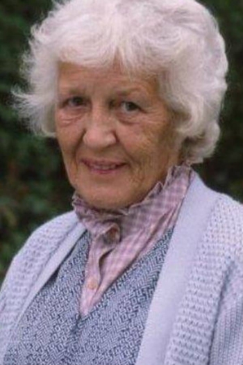 Actor Edna Doré