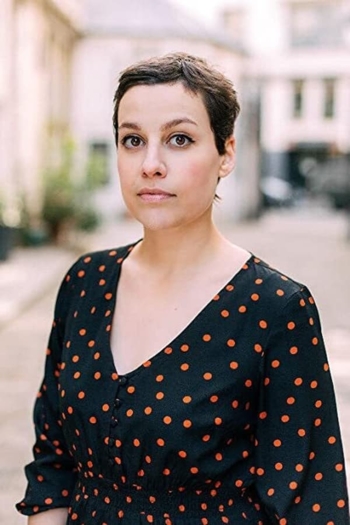 Actor Nora Bouazzouni