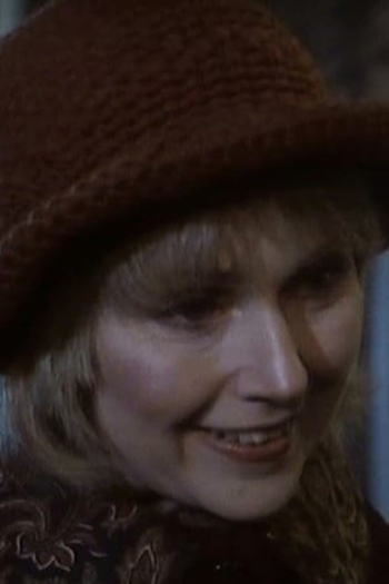 Actor Maggie Henderson