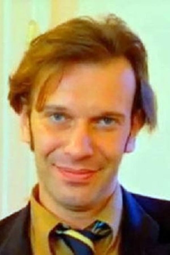 Actor Georgi Traugot