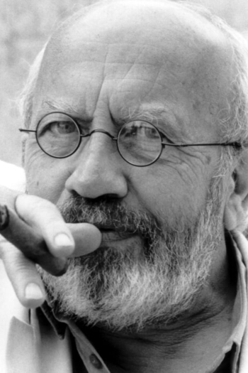 Actor Pierre Vielhescaze