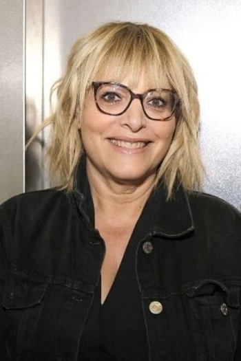 Actor Caroline Diament