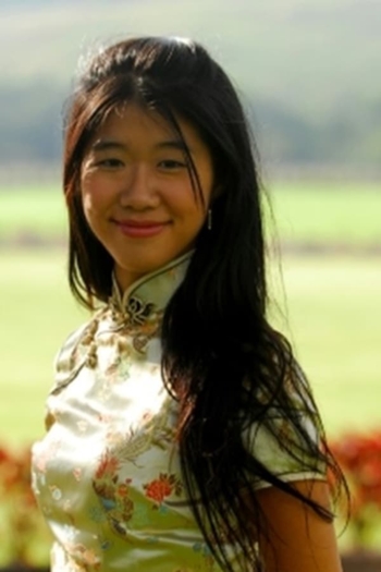 Actor Luciana Mizutani