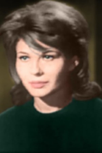 Actor Carolyn De Fonseca