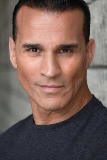 Actor Joseph Velez