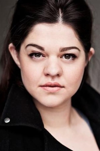 Actor Caitlin Drabble