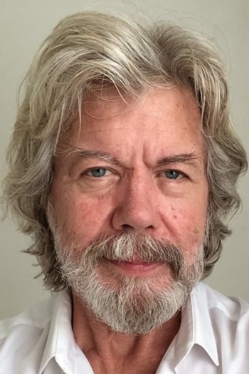 Actor Michael Hennessy