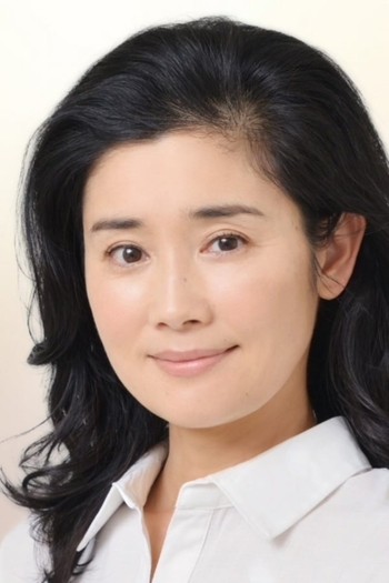 Actor Hikari Ishida