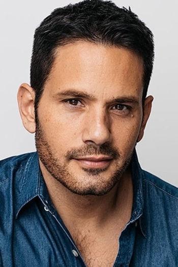 Actor Eric Robledo
