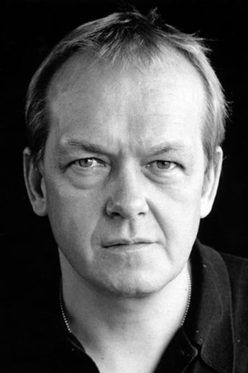 Actor Christopher Fulford