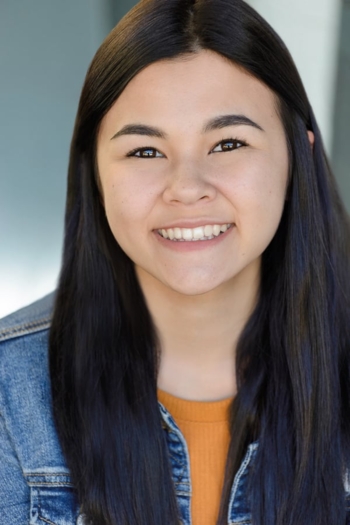 Actor Sarah Kambe Holland