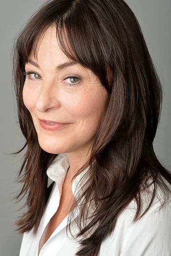 Actor Amanda Donohue