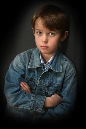 Actor Dustin Bollinger