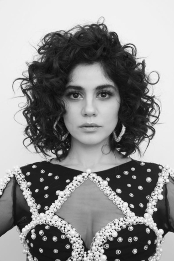 Actor Zeynep Çamcı