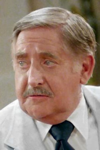 Actor Joseph Darling