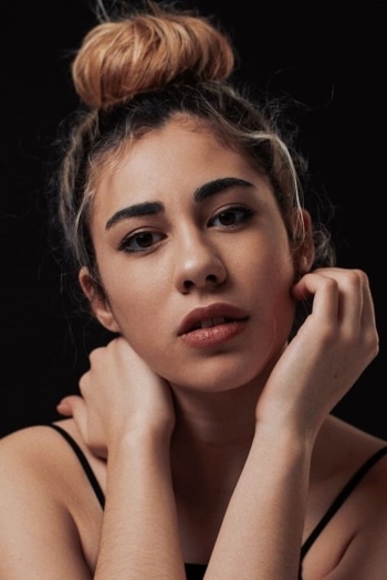 Actor Aina Quiñones