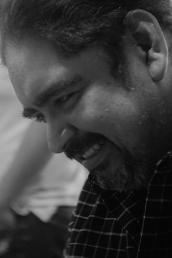 Actor Julio Cesar Flores