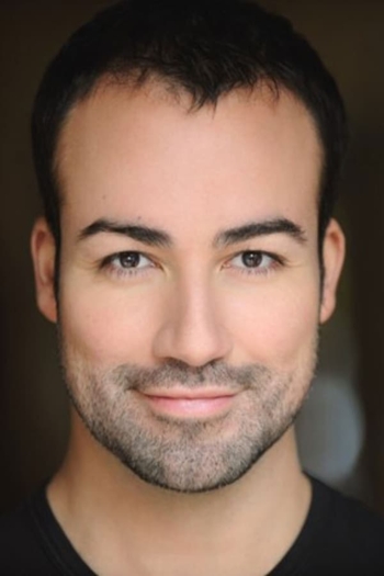 Actor Caesar Samayoa