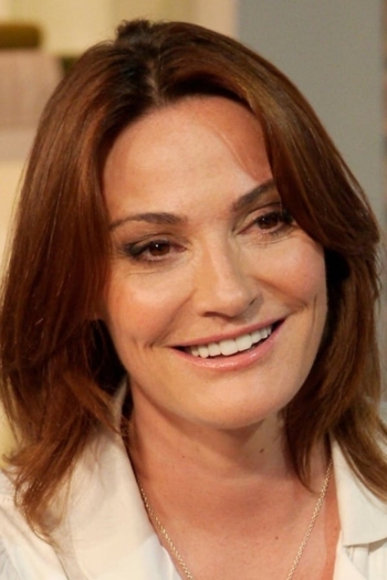Actor Sarah Parish