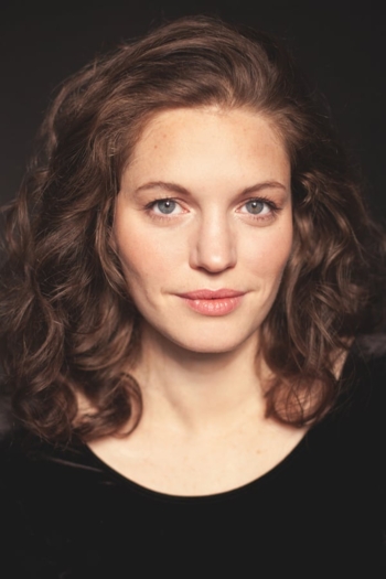 Actor Noémie F. Savoie