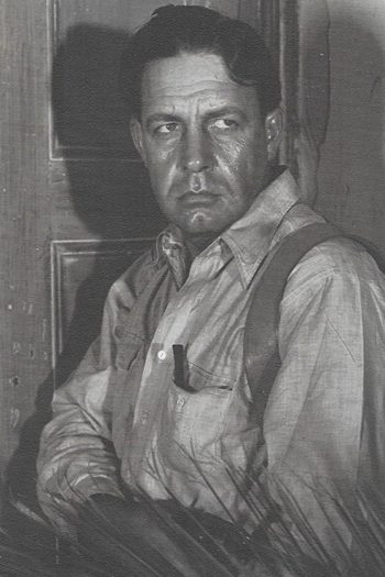 Actor Roger Williams