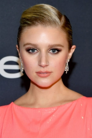 Actor Julia Schlaepfer