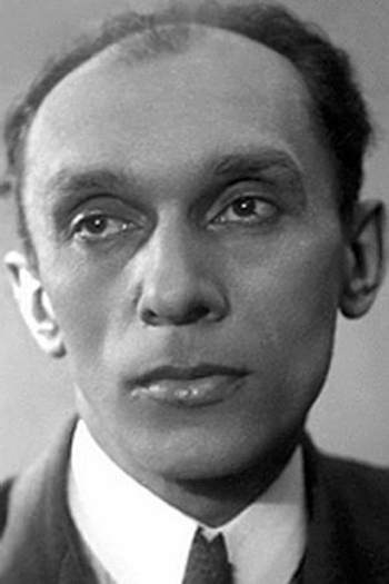 Actor Sergei Karnovich-Valua