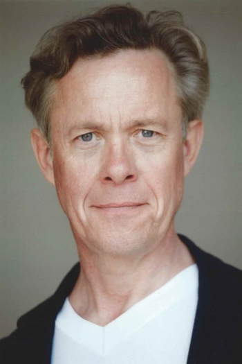 Actor Alex Jennings