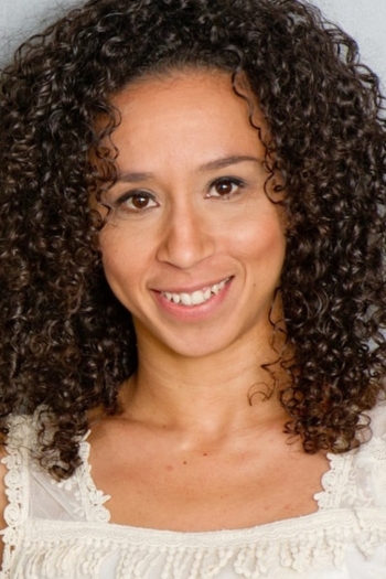 Actor Thalita Carauta