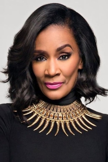 Actor Momma Dee