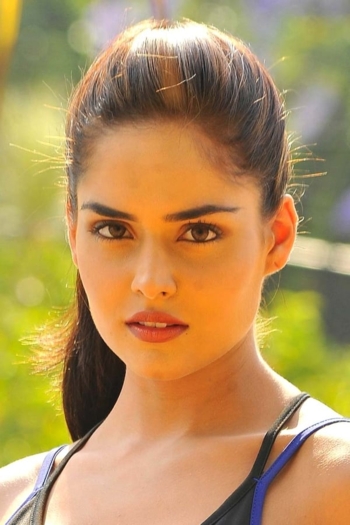 Actor Nathalia Kaur
