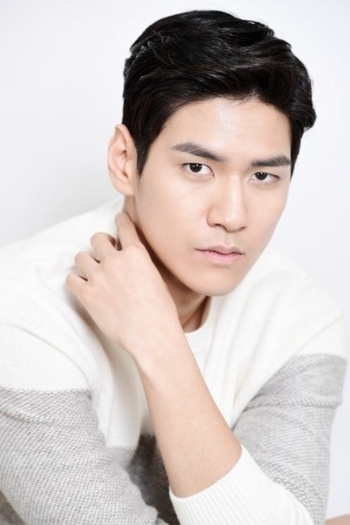 Actor Kim Hyun-joon