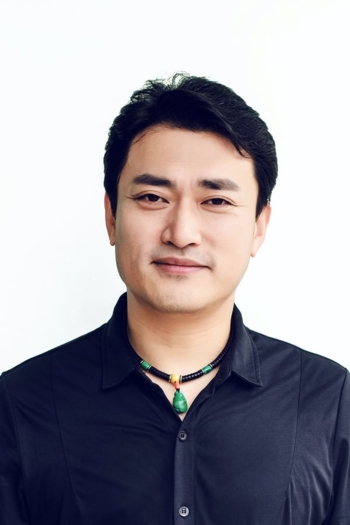 Actor Longbin Li