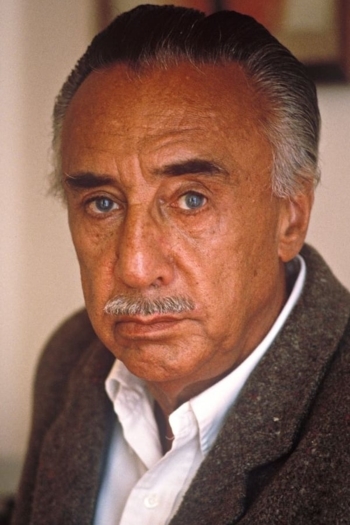 Actor Romain Gary