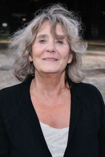 Actor Margot Leicester